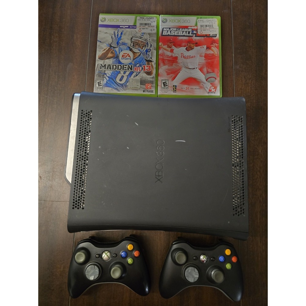 Microsoft XBox 360 S Slim‎ 250GB Black Video Game Console System 360S Bundle